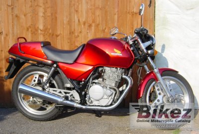 1985 Honda XBR 500 N photo